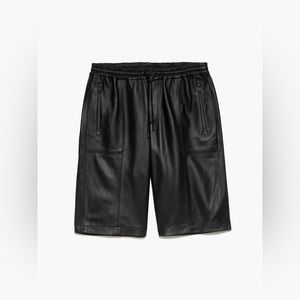 Frame Bonded Leather Short in Noir Size L